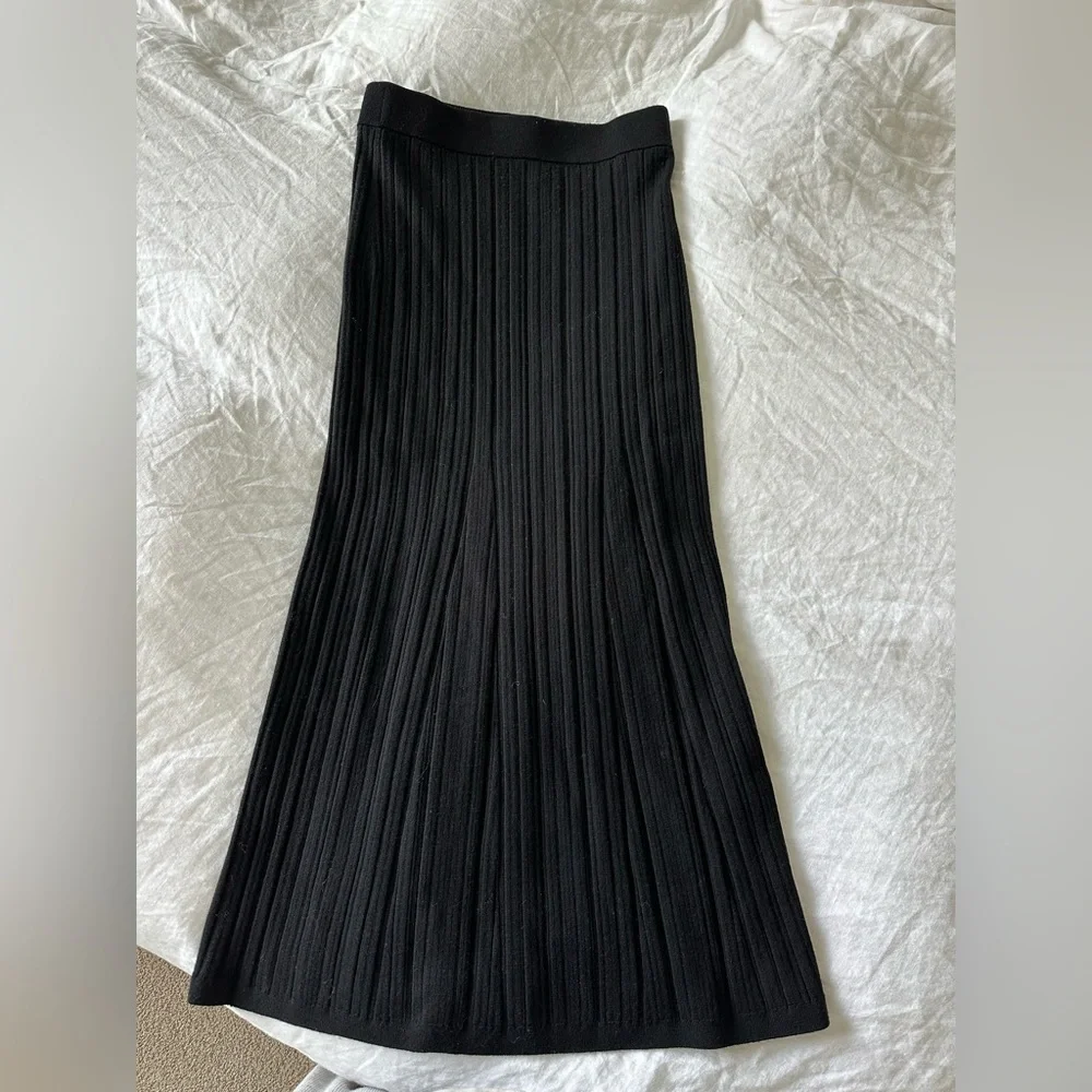&otherstories knit full length skirt - Picture 3 of 3